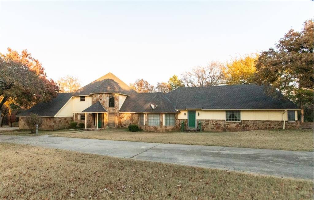 11512 Robinwood LN, Oklahoma City, OK 73131