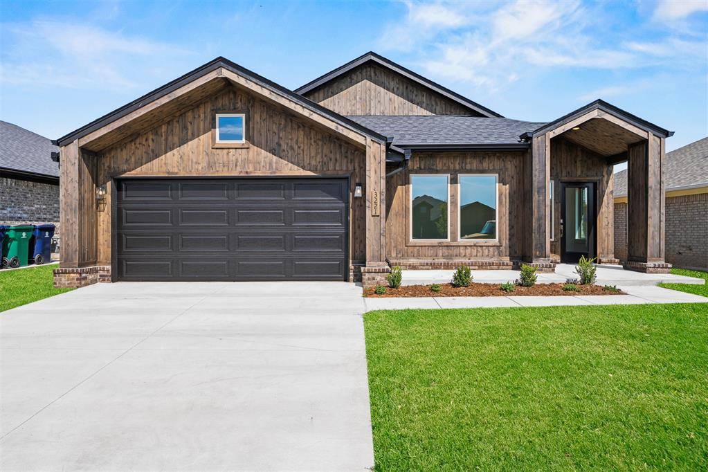 3221 Piney River DR, Yukon, OK 73099
