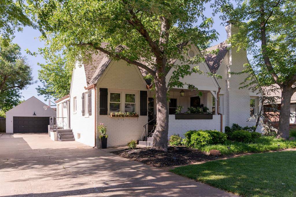 1108 W Wilshire BLVD, Nichols Hills, OK 73116