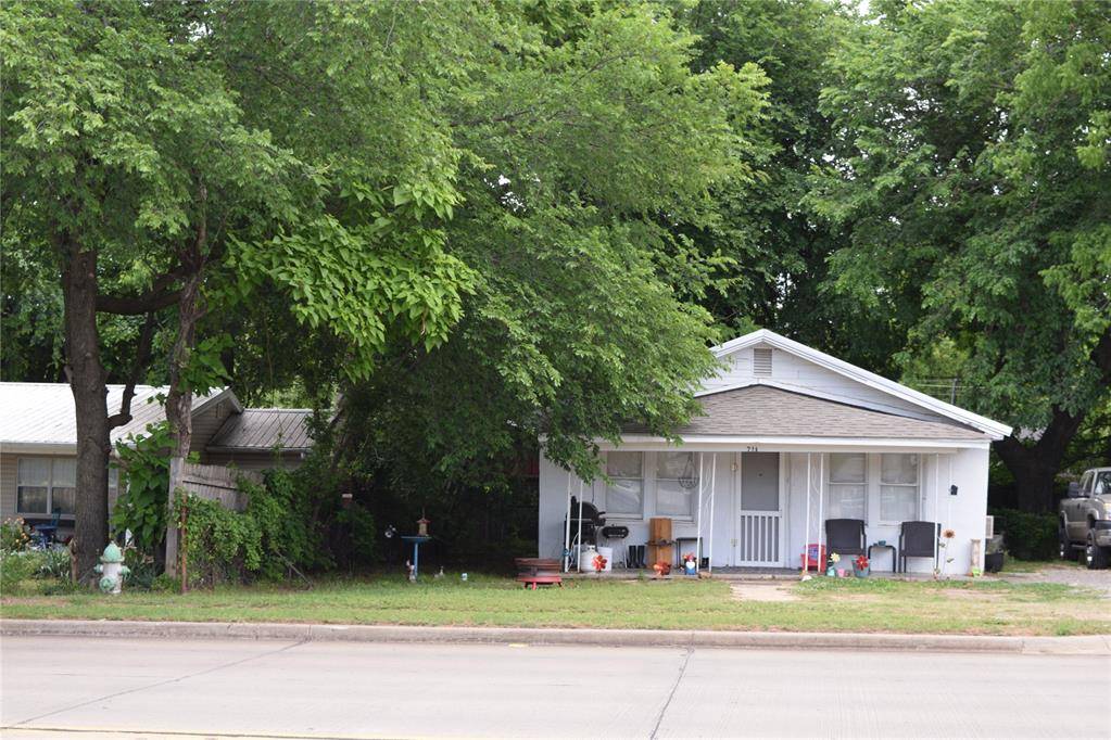 711 N Broadway ST, Tecumseh, OK 74873