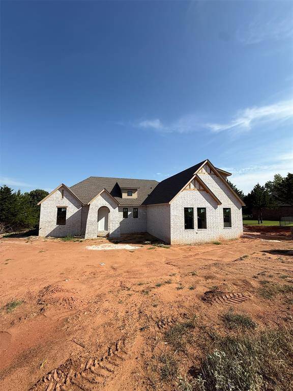 8124 Goldfinch DR, Guthrie, OK 73044