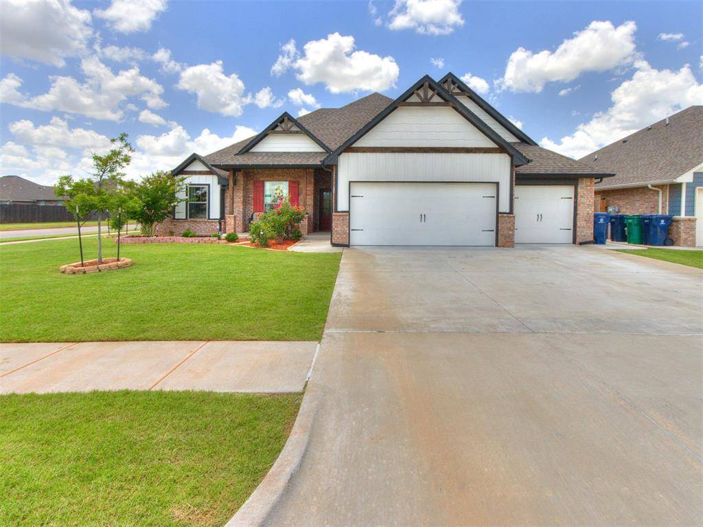701 Bison Crossing DR, Yukon, OK 73099