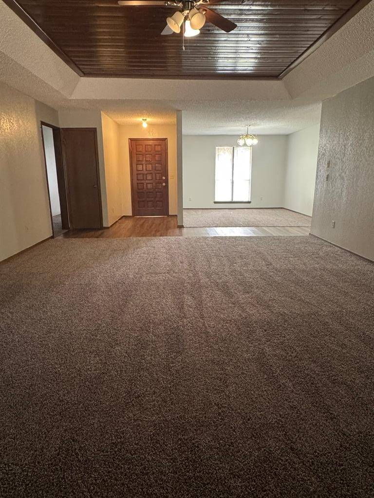 10501 Cecilia DR, Oklahoma City, OK 73162