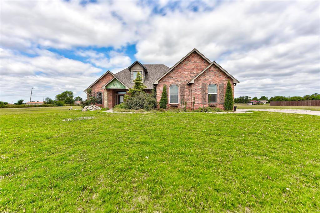 2957 Farm DR, El Reno, OK 73036