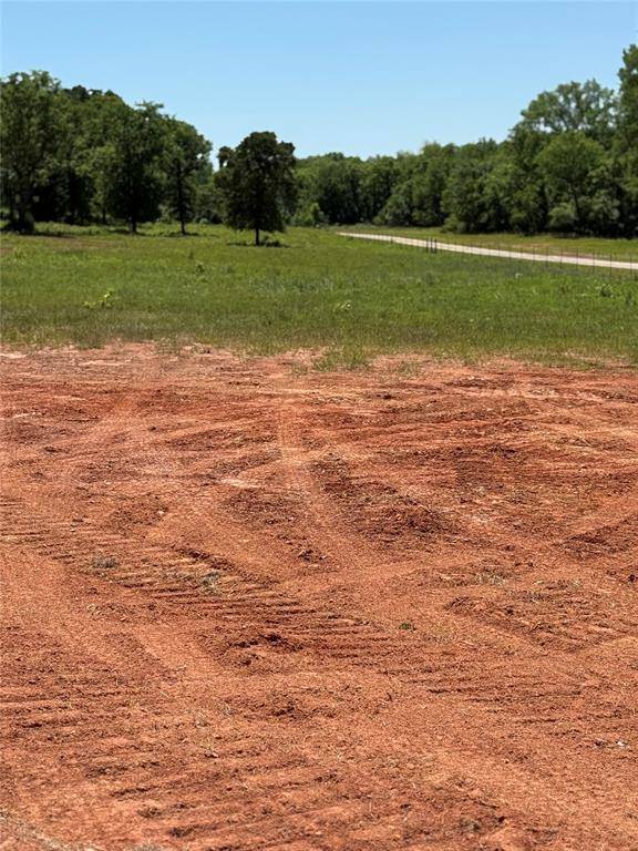 Hayfield Rd, Norman, OK 73026