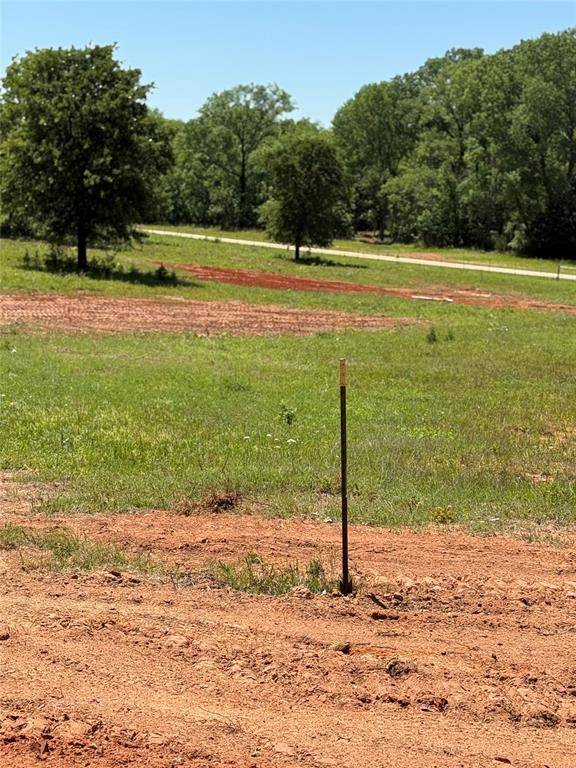 Hayfield Rd, Norman, OK 73026