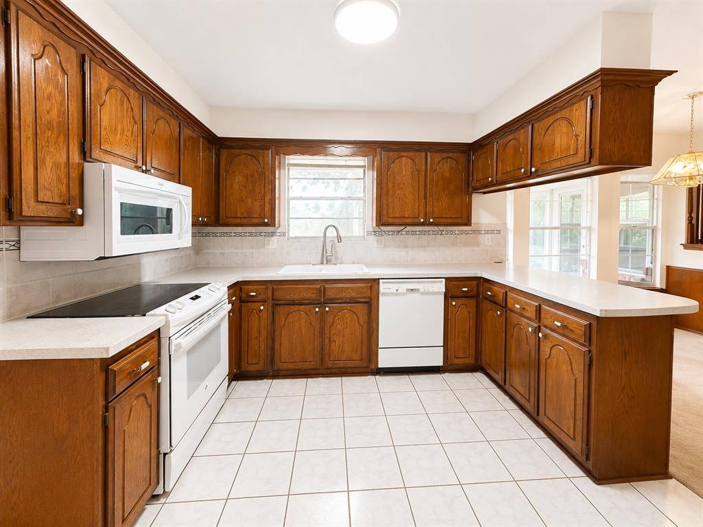9512 S Blackwelder AVE, Oklahoma City, OK 73139