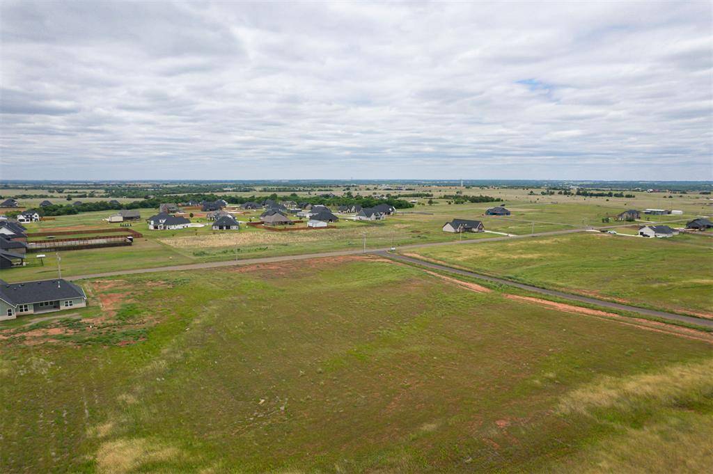 2646 S May AVE, Guthrie, OK 73044