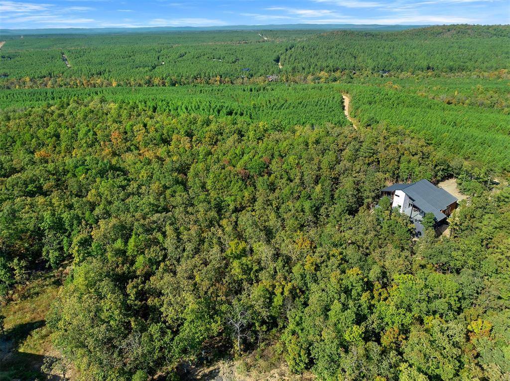 153 Conifer Crest TRL, Broken Bow, OK 74728