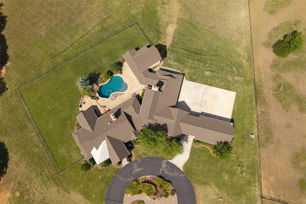 3150 W Waterloo RD, Edmond, OK 73025
