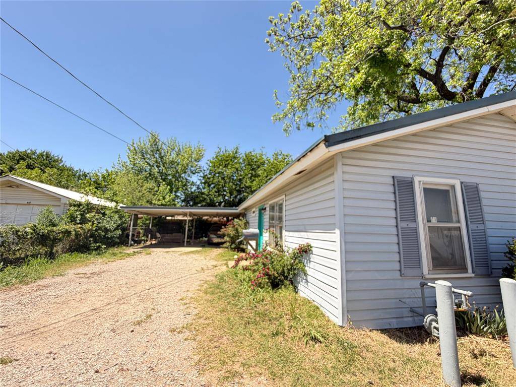 416 S Hill ST, Hobart, OK 73651