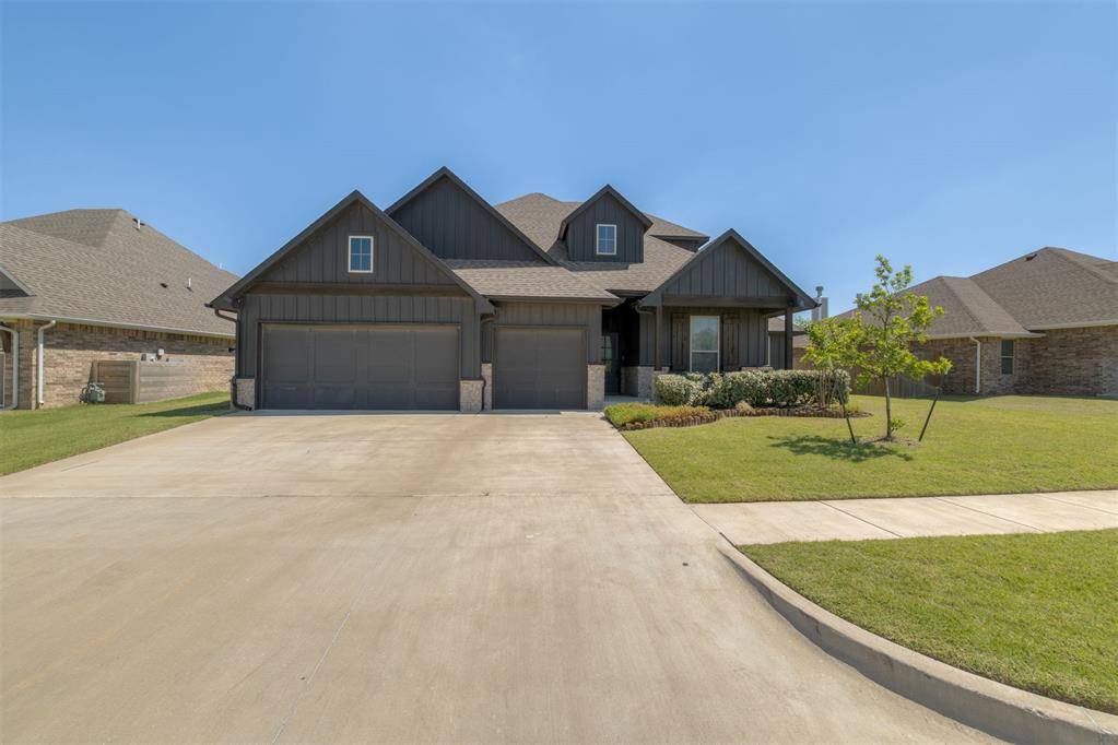 9141 NW 115th TER, Yukon, OK 73099