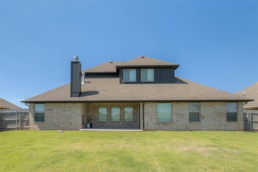 9141 NW 115th TER, Yukon, OK 73099