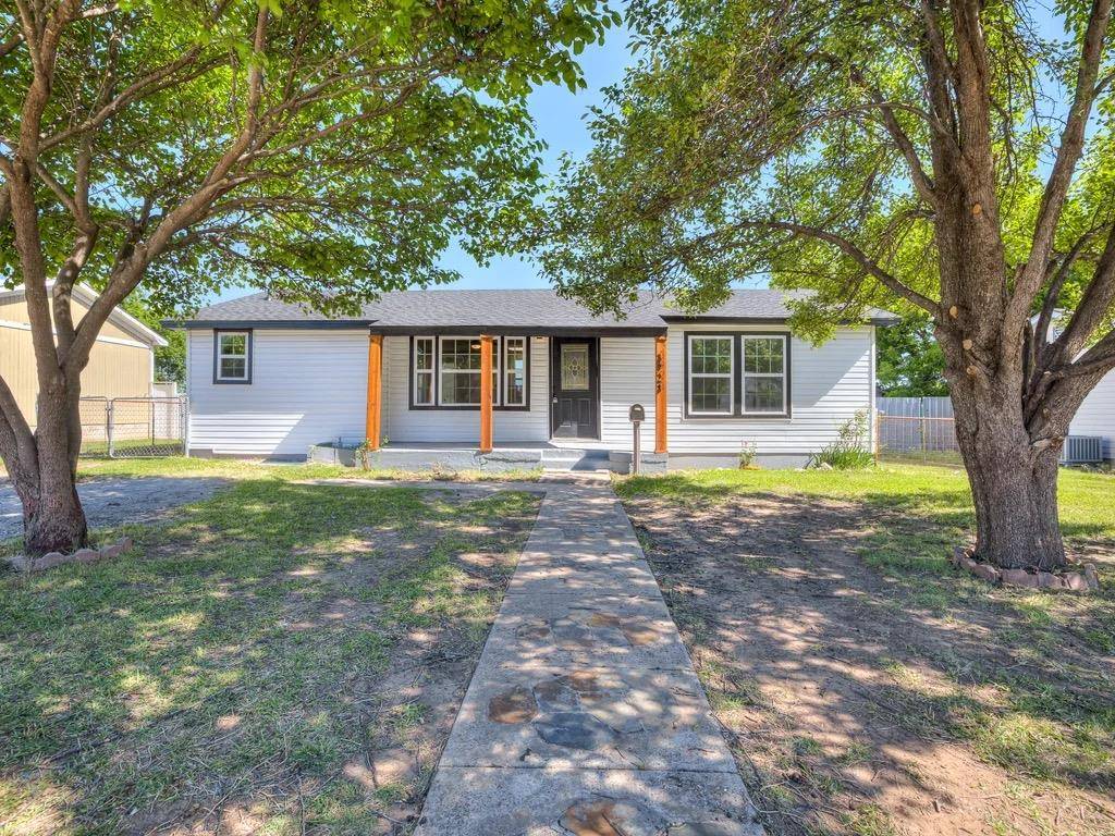 3923 SE 10th PL, Del City, OK 73115