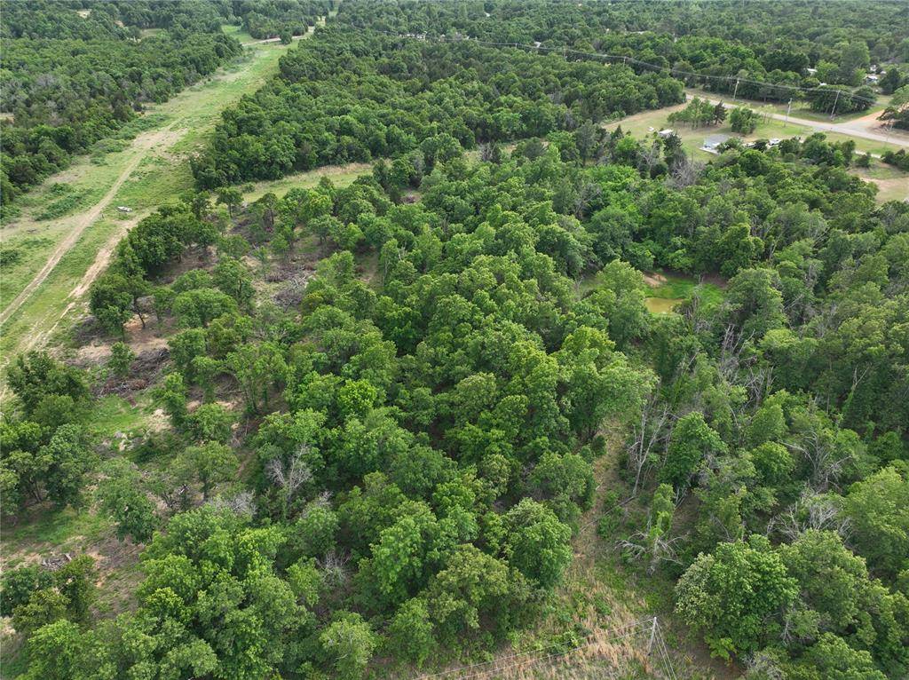 Green Moss TRL, Harrah, OK 73045