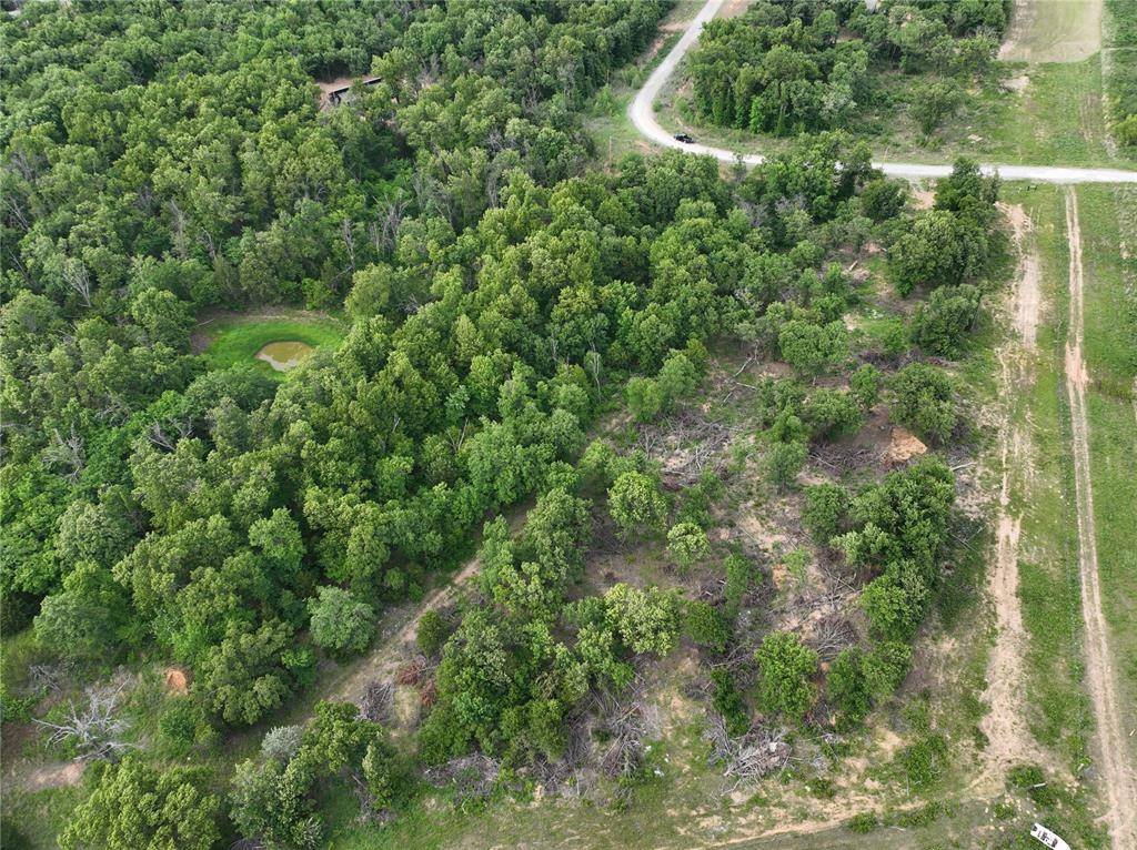 Green Moss TRL, Harrah, OK 73045