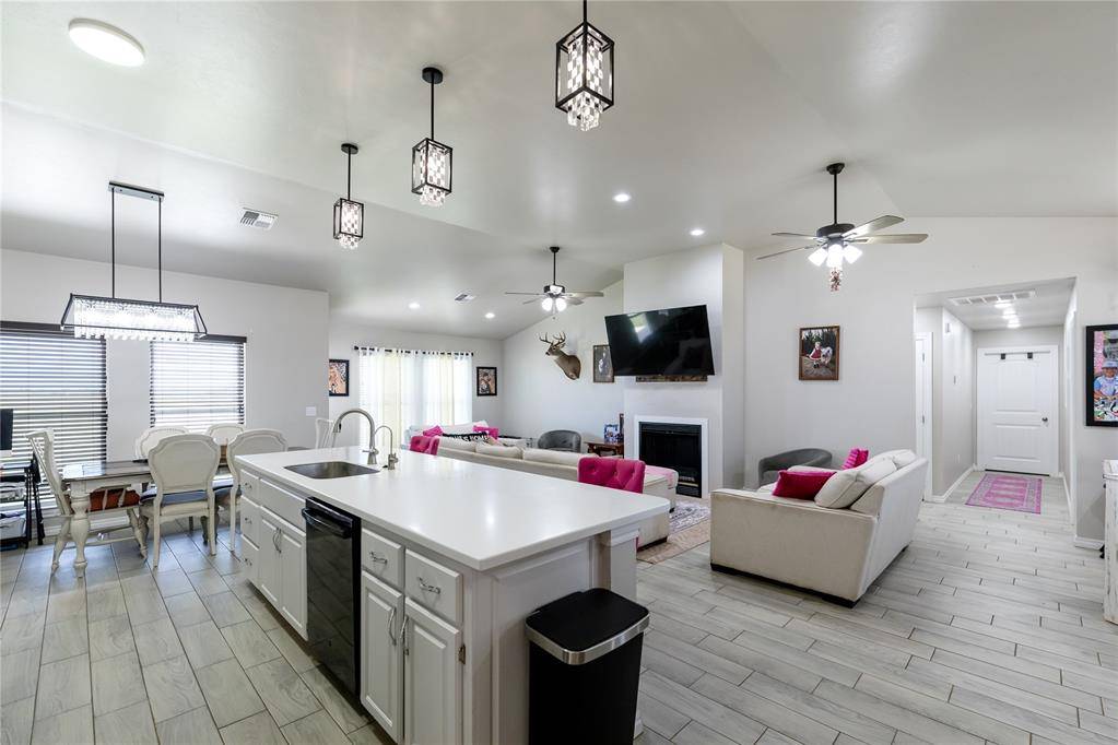20258 E 1080 CO RD, Elk City, OK 73644
