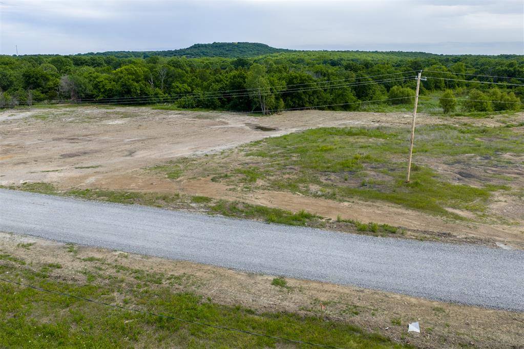 W Hwy 75 HWY, Henryetta, OK 74437