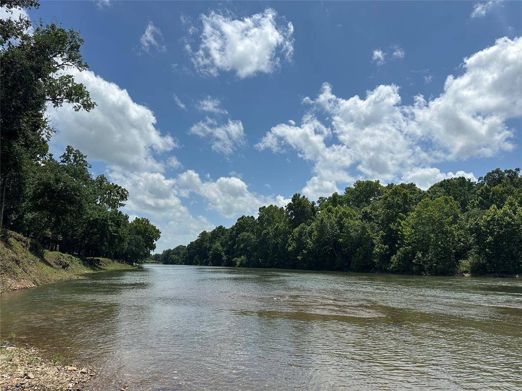 54 Riverstone DR, Broken Bow, OK 74728