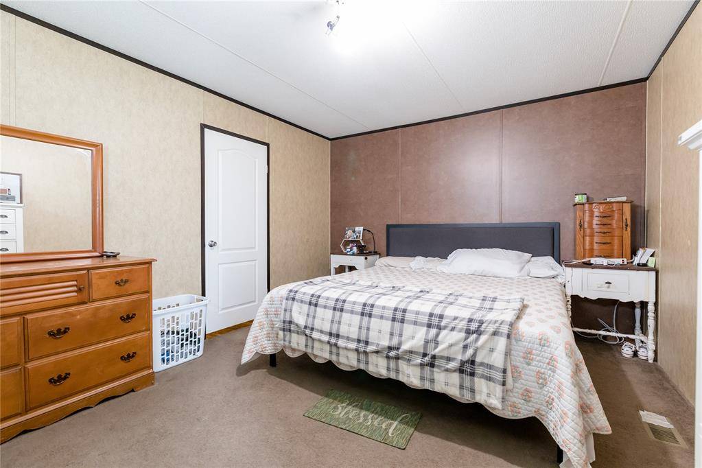 12018 N 2110 RD, Dill City, OK 73641