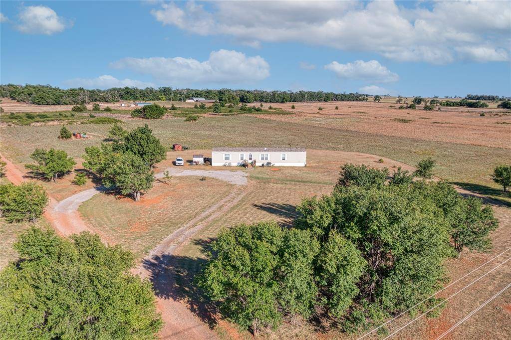12018 N 2110 RD, Dill City, OK 73641