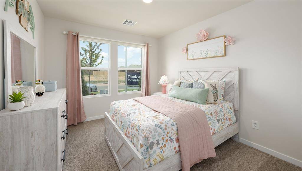 5012 Kaeden DR, Noble, OK 73068