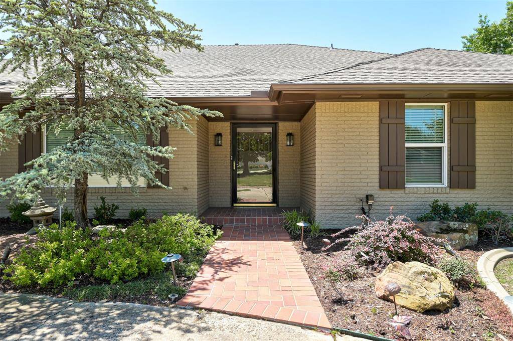3028 Rock Ridge PL, Oklahoma City, OK 73120