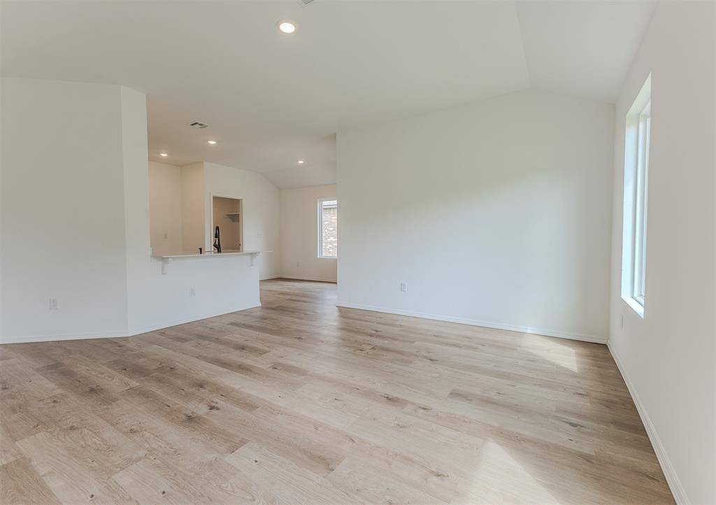 5808 Norway Spruce ST, Edmond, OK 73034