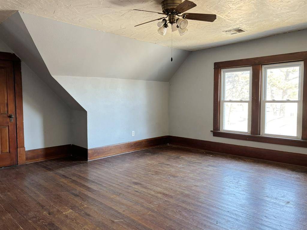 817 7th ST, Alva, OK 73717