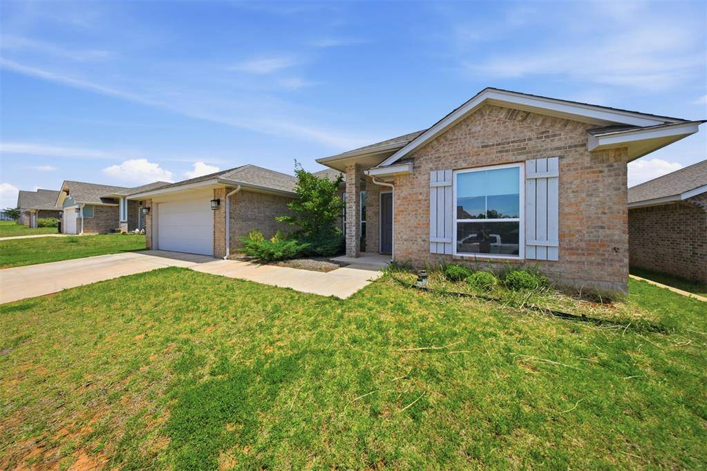 2115 Arcady AVE, Norman, OK 73026