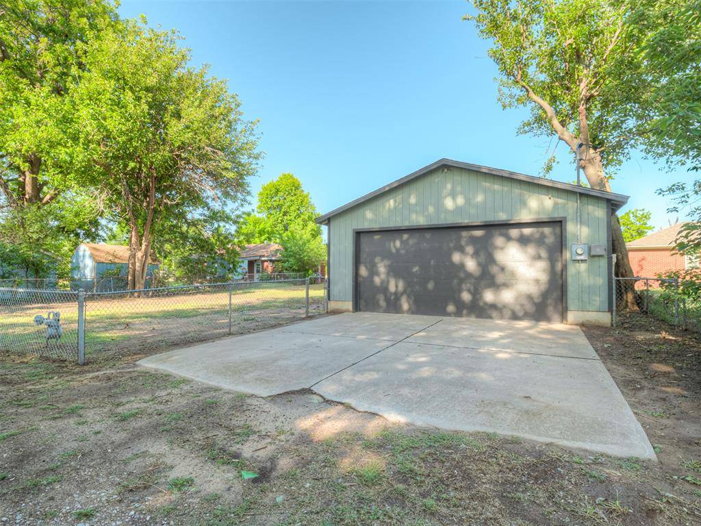 510 N Oak ST, Crescent, OK 73028