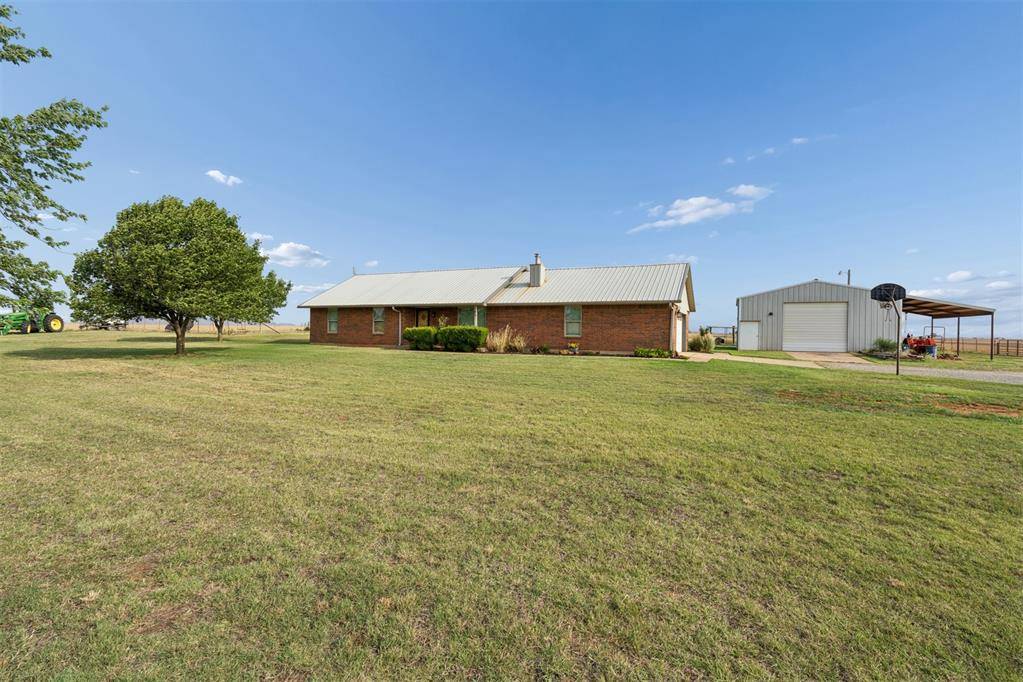 503 Moffat Road NE, Piedmont, OK 73078