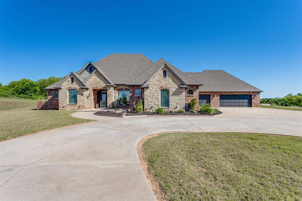 33410 Pecan Grove RD, Shawnee, OK 74804