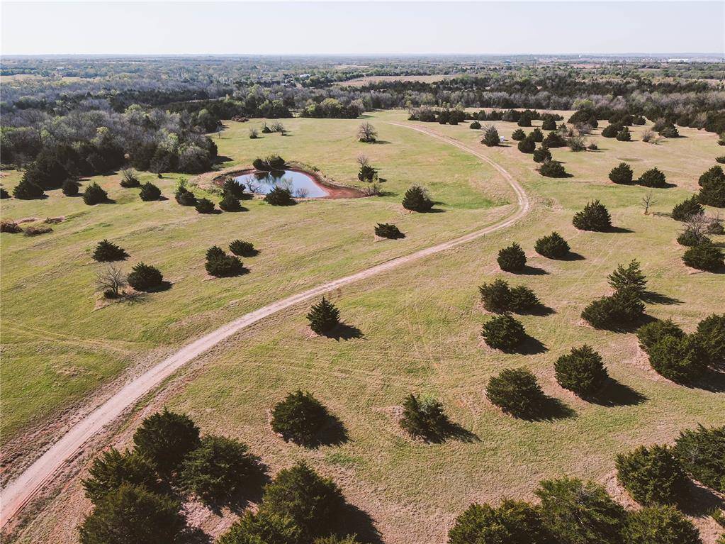 6012 N Jardot RD, Stillwater, OK 74075
