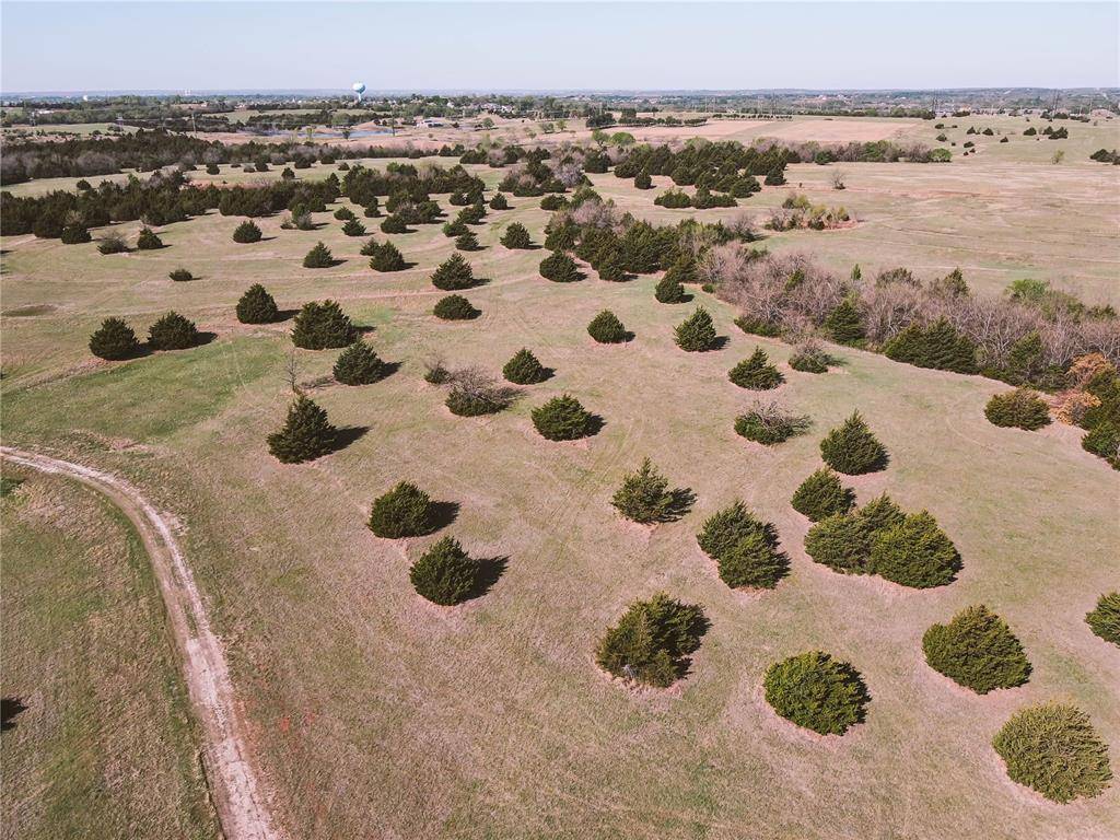 6012 N Jardot RD, Stillwater, OK 74075