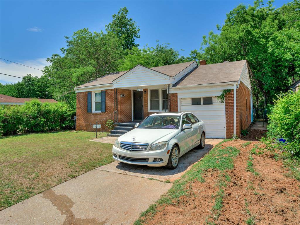 1201 Carverdale DR, Oklahoma City, OK 73117