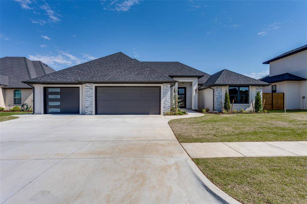 9305 NW 84th ST, Yukon, OK 73099