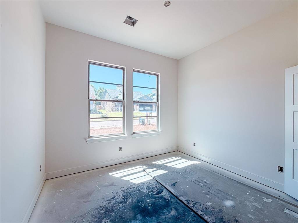 1700 Paseo PL, Edmond, OK 73034