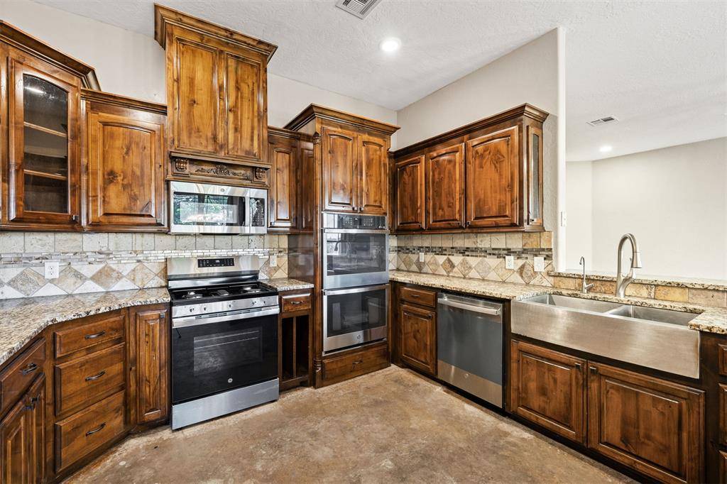 1251 County Road 1390, Chickasha, OK 73018