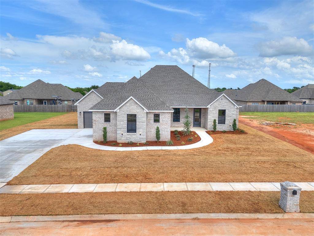 1104 Jozie WAY, Tuttle, OK 73089