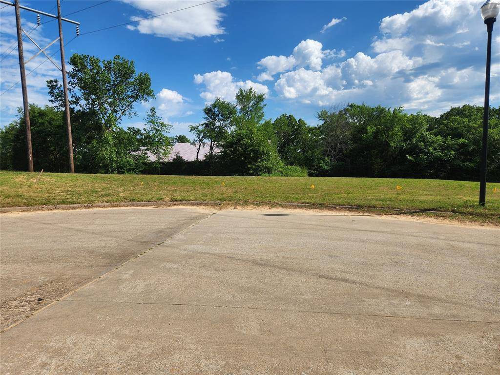 12 Whippoorwill AVE, Seminole, OK 74868