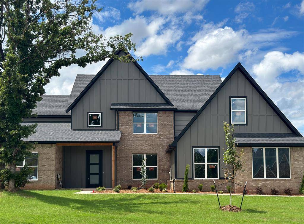 4601 Maple Ridge DR, Edmond, OK 73034