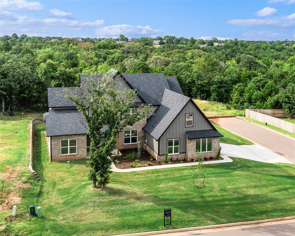 4601 Maple Ridge DR, Edmond, OK 73034
