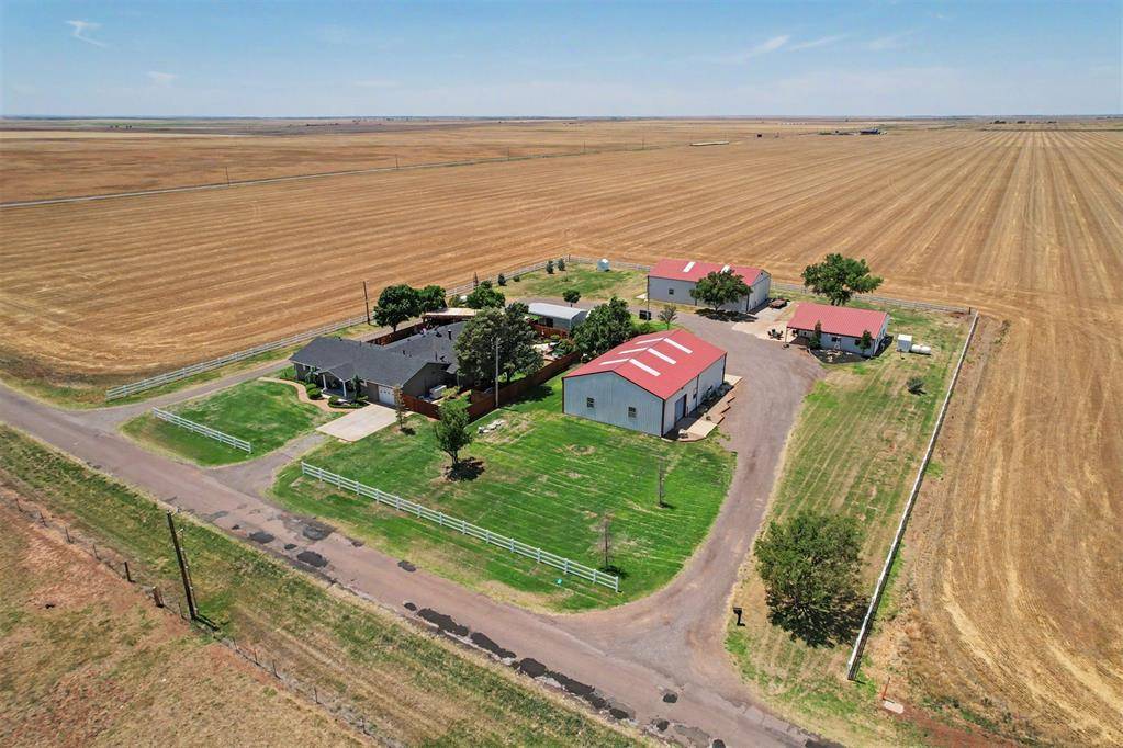 15785 N 1700 RD, Hollis, OK 73550