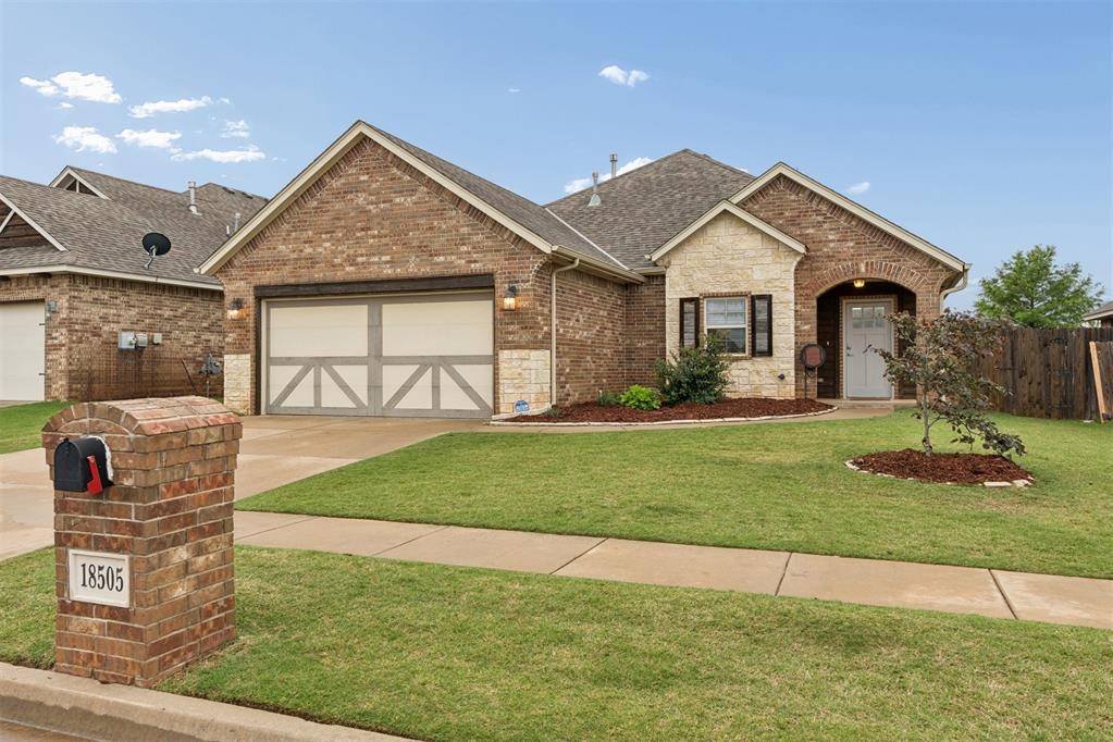 18505 Maidstone LN, Edmond, OK 73012