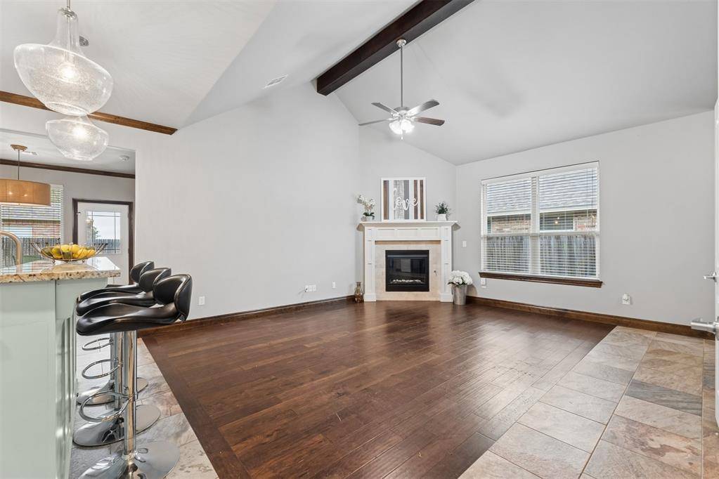 18505 Maidstone LN, Edmond, OK 73012
