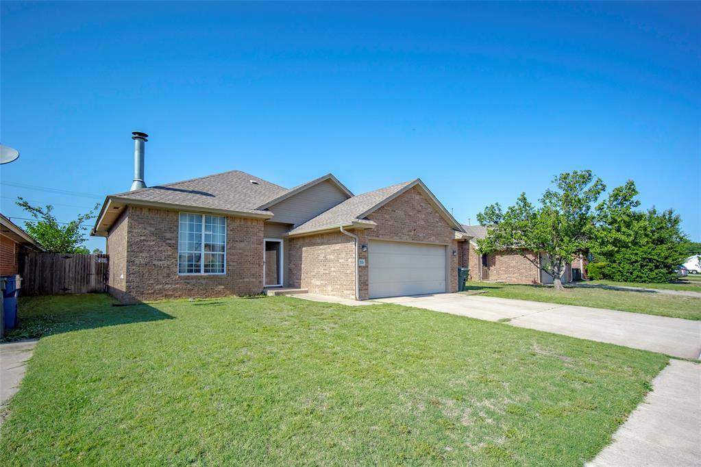 321 W 7th ST, Edmond, OK 73003