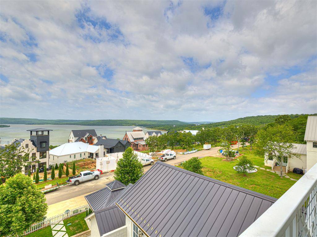 104 Ridgeline RD, Carlton Landing, OK 74432