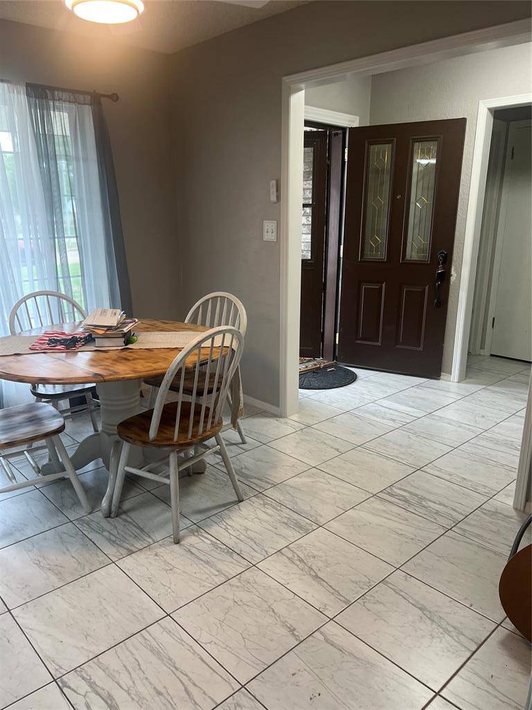 2912 Eastgate DR, Seminole, OK 74868