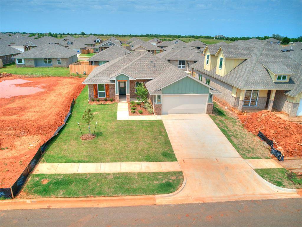 4015 Abingdon DR, Norman, OK 73026